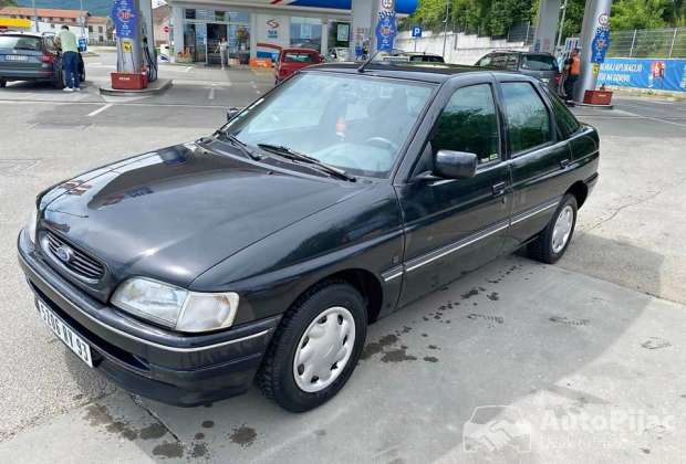 Ford Escort