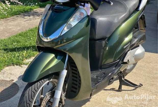 honda_sh_300_reg_1_polovni_automobili_autopijac.rs