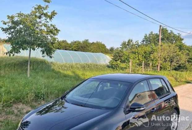 NA PRODAJU GOLF 62010GOD1.4 BENZREG GOD DANAODLICNO STANJE AUTA