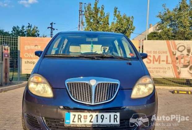 lancia_musa_1_polovni_automobili_autopijac.rs