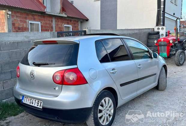 Na prodaju vw golf 5
