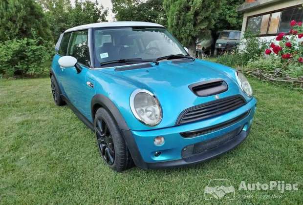 mini_cooper_s_1_polovni_automobili_autopijac.rs