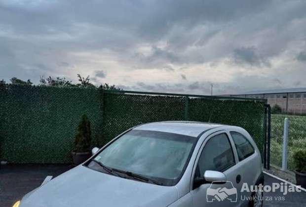 opel_corsa_c_17_dti_2003_godiste_vlasnik_reg_cele_1_polovni_automobili_autopijac.rs