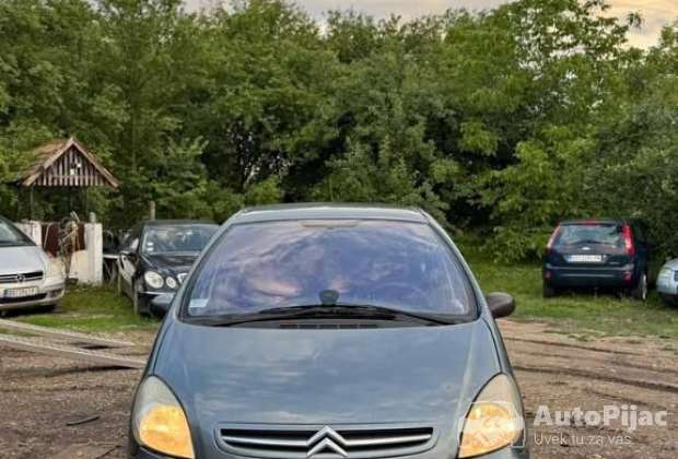 Citrojen pikaso 16 hdi vlasnik 2006g reg do 11m 2026 ok stanje mot top prenos moze odma