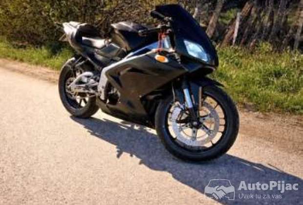 Aprilia delovi