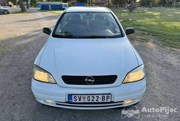 OPEL ASTRA1.4 BENZINAC. 90 KSGODISTE 2006REGISTROVAN DO 12.2026