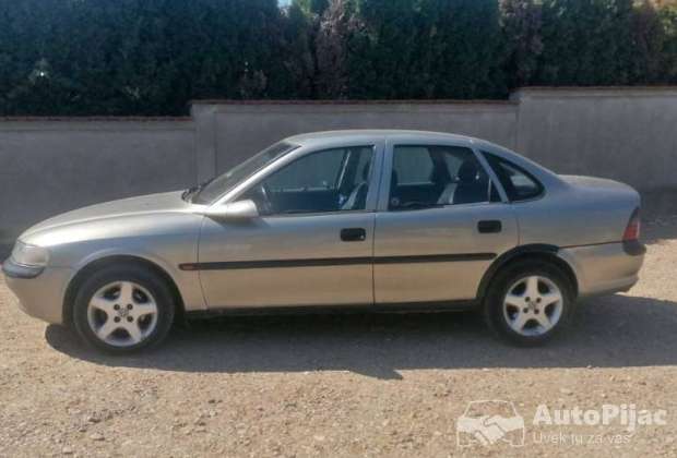 delovi_samo_povoljno_opel_vektra_b_17td_1_polovni_automobili_autopijac.rs