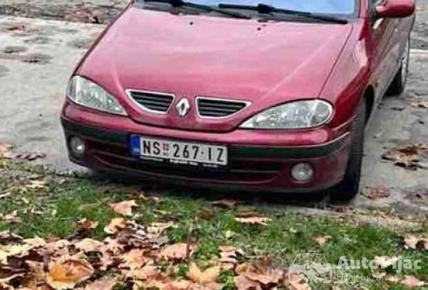 renault_megan_1_polovni_automobili_autopijac.rs