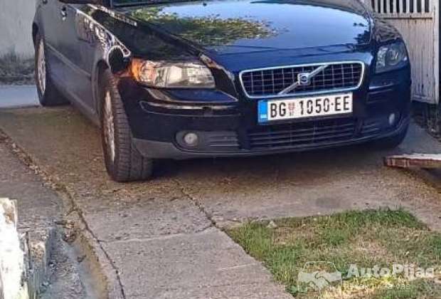 Volvo S40