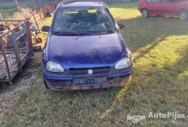 Opel korsa b 1.4 benzin plin