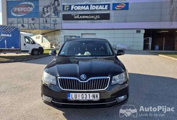 Skoda superb 2.0  dsg170 ks 4x4 full oprema