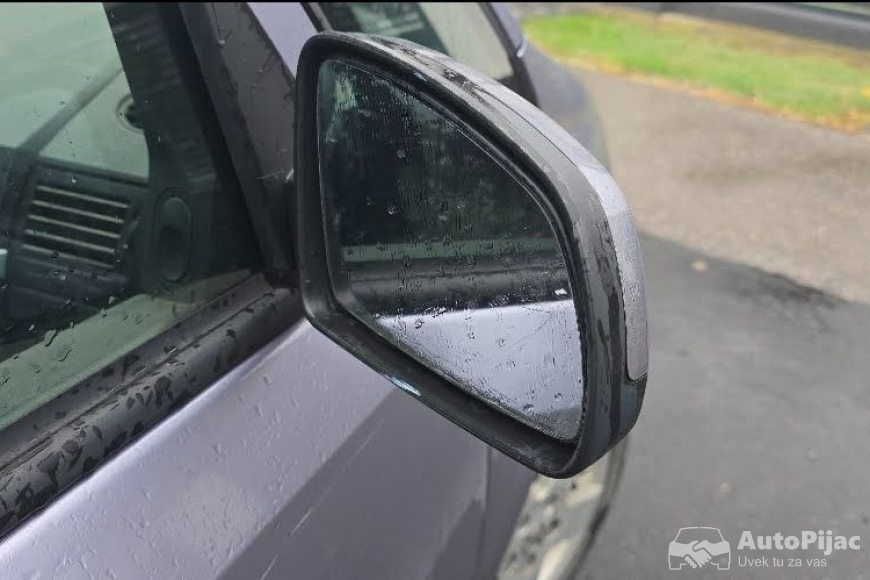 Screenshot_20250112_234857_Photos