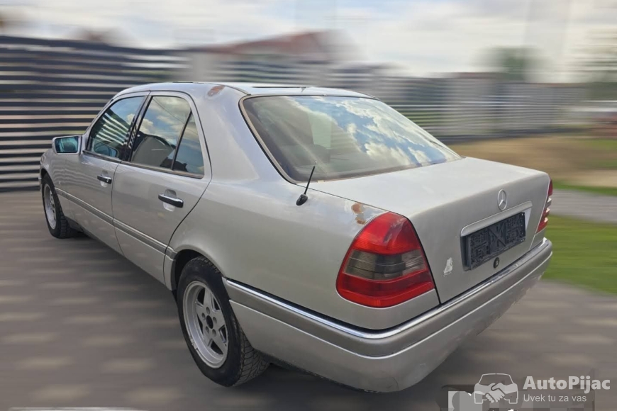 Screenshot_20240529_231926_Gallery