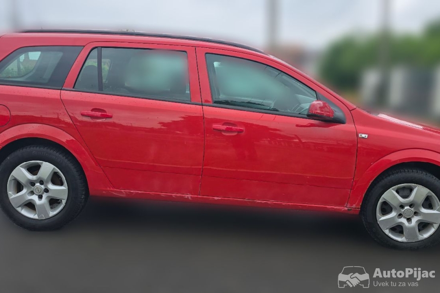 Lumii_20250529_225708102