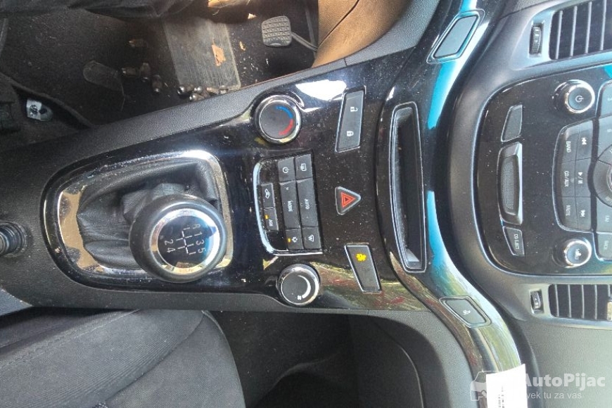 Chevrolet Orlando 1.8 16V benzinski – Polovni delovi 