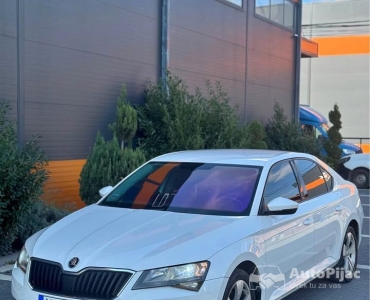 Škoda SuperB 1.6tdi DSG