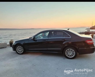 Mercedes E220 CDI W212 2010 – očuvan, bez ulaganja ✅