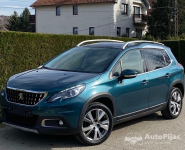 Peugeot 2008 2018g 1.6 BlueHDi Allure 120ks hitno