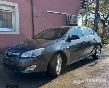 Opel Astra J 1.4