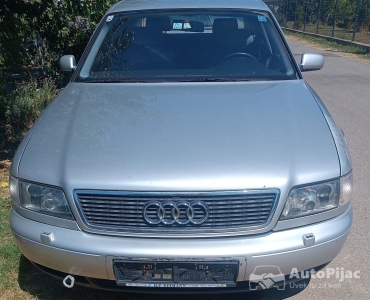 Audi a8 d2 delovi