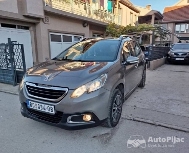 Peugeot 2008 1.2																											2013. godište