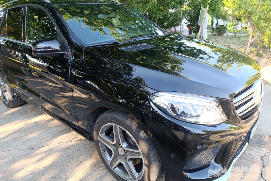 Mercedes GLE 250d 2016 crni SUV - autopijac polovni automobili