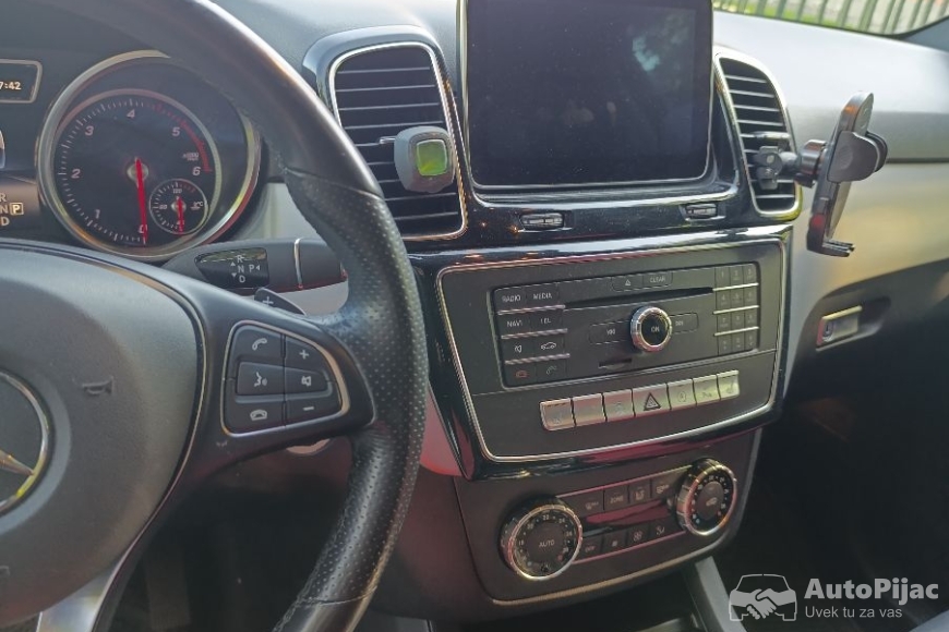 Mercedes GLE 250d 2016 crni SUV - autopijac polovni automobili