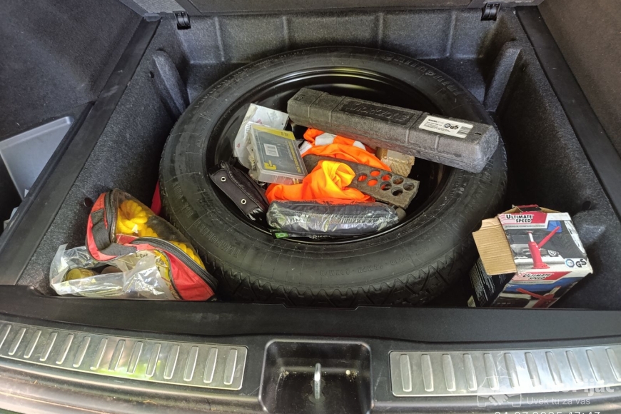 Mercedes GLE 250d 2016 crni SUV - autopijac polovni automobili