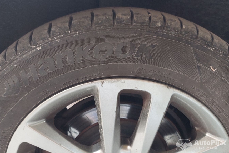 Toyota Yaris 2015 polovni automobili