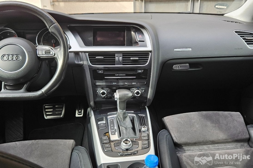 Audi A5 Coupe S-line 2.0 TDI (2015) 3