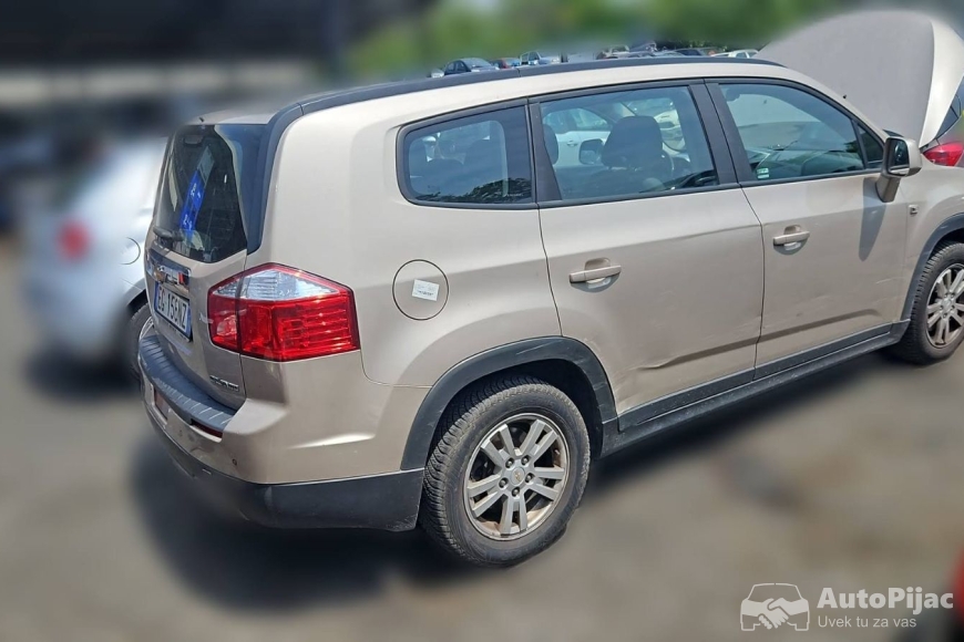 Lumii_20250905_105942313