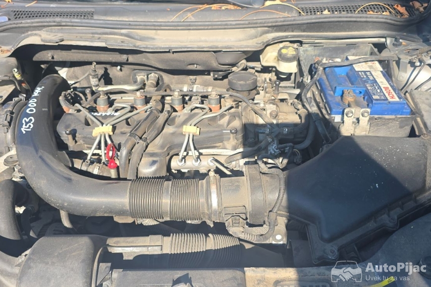 Volvo C70 Cabrio 2.4D delovi (2008, model 2006–2010 pre restajling) 15