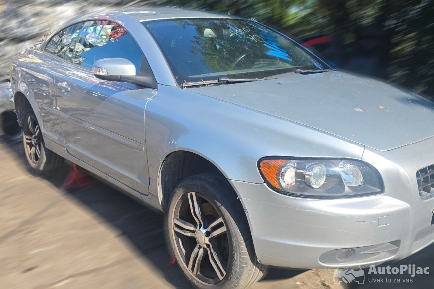 Volvo C70 Cabrio 2.4D delovi (2008, model 2006–2010 pre restajling) 9