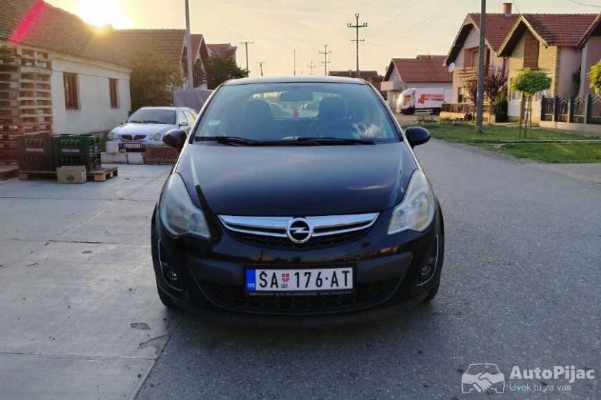 Opel corsa 1.3 dizel 2011 godina polovni automobili 7