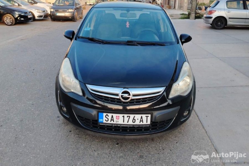 Opel corsa 1.3 dizel 2011 godina polovni automobili 6