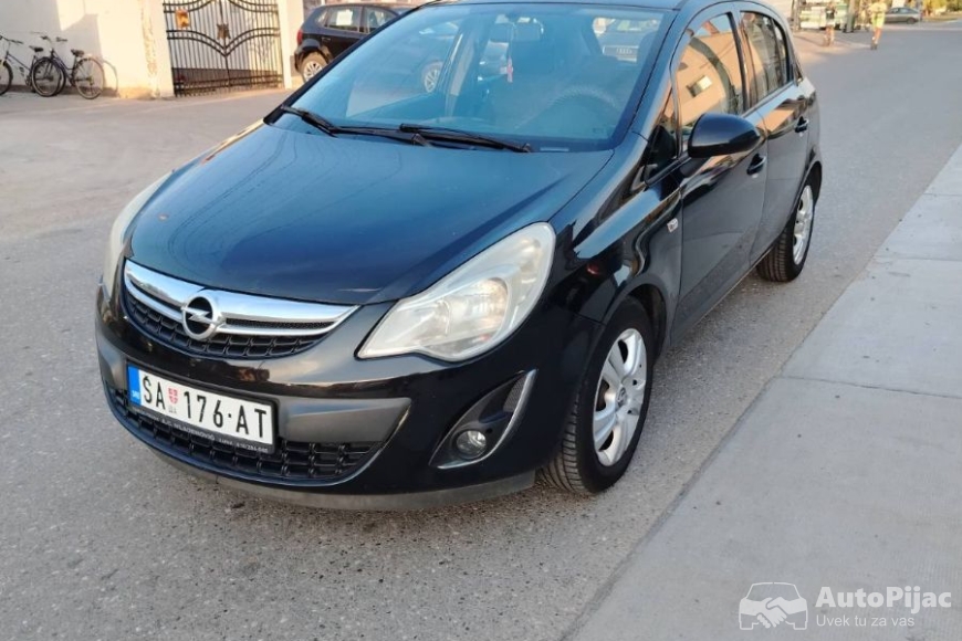 Opel corsa 1.3 dizel 2011 godina polovni automobili 5