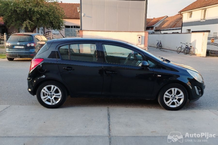 Opel Corsa D 2011 polovni automobili 13