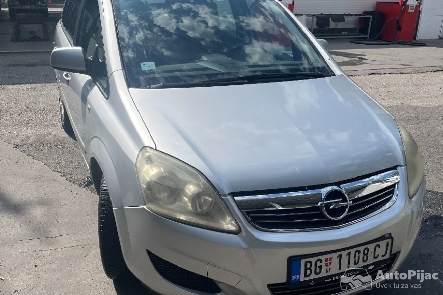 Opel Zafira 2010 - polovni automobili 6