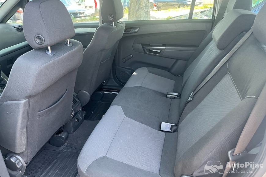 Opel Zafira 2010 - polovni automobili 14
