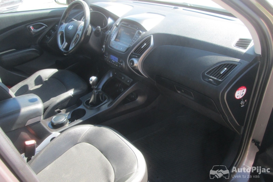 Hyundai ix35 2014 polovni automobili 16