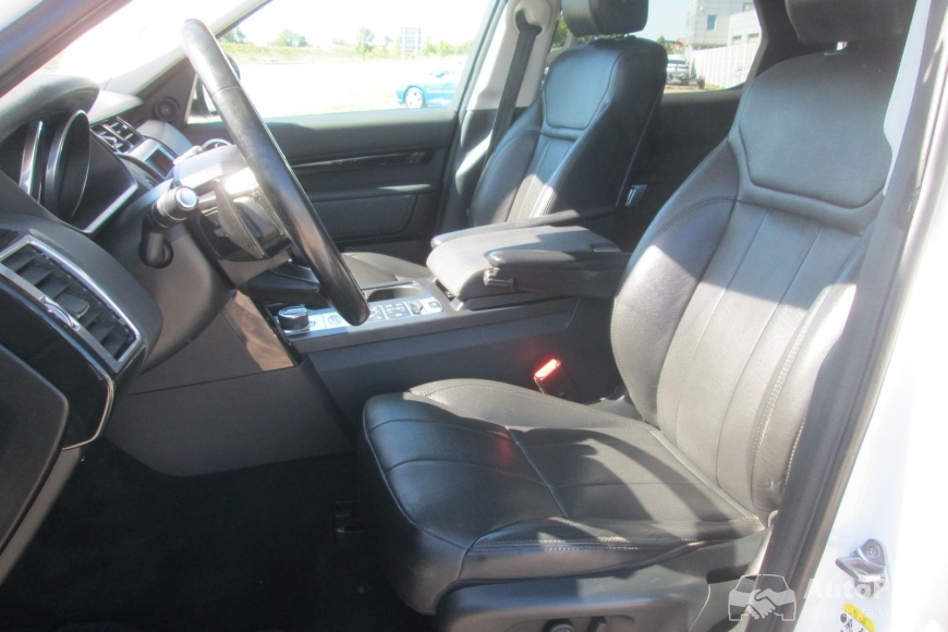 Land Rover Discovery 2018 auto pijac 11