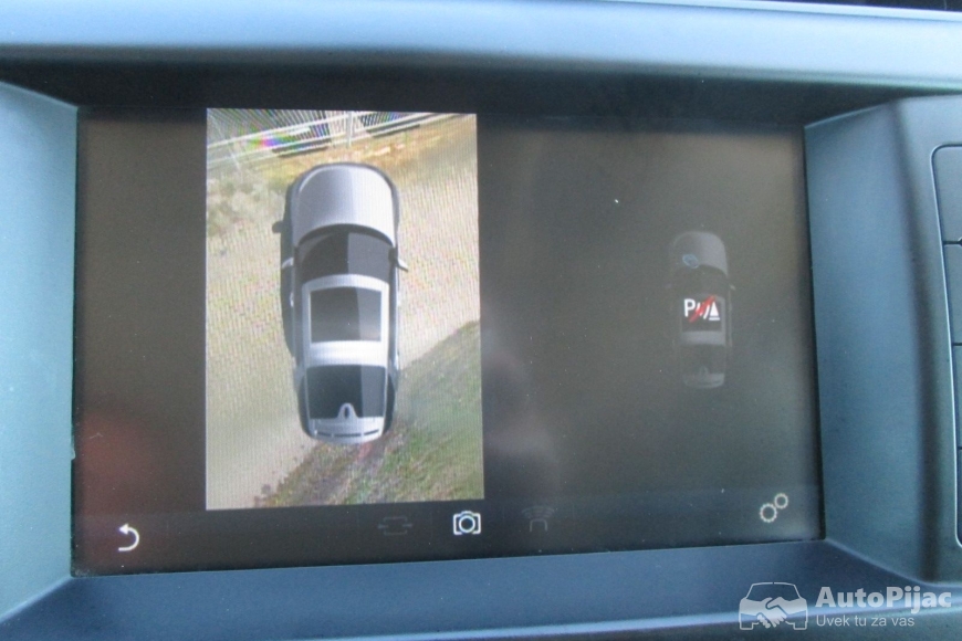 Land Rover Discovery 2018 auto pijac 21