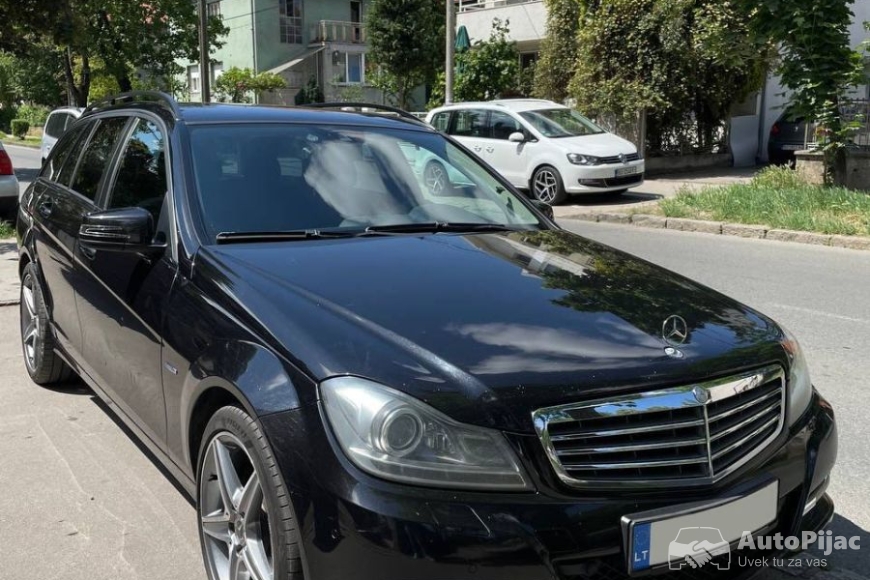 Mercedes C 220 CDI BlueEFFICIENCY 2012 Karavan Automat