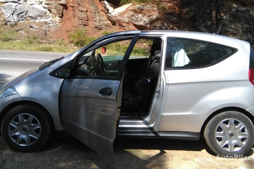 Mercedes Benz A150 W169 2007 auto oglas
