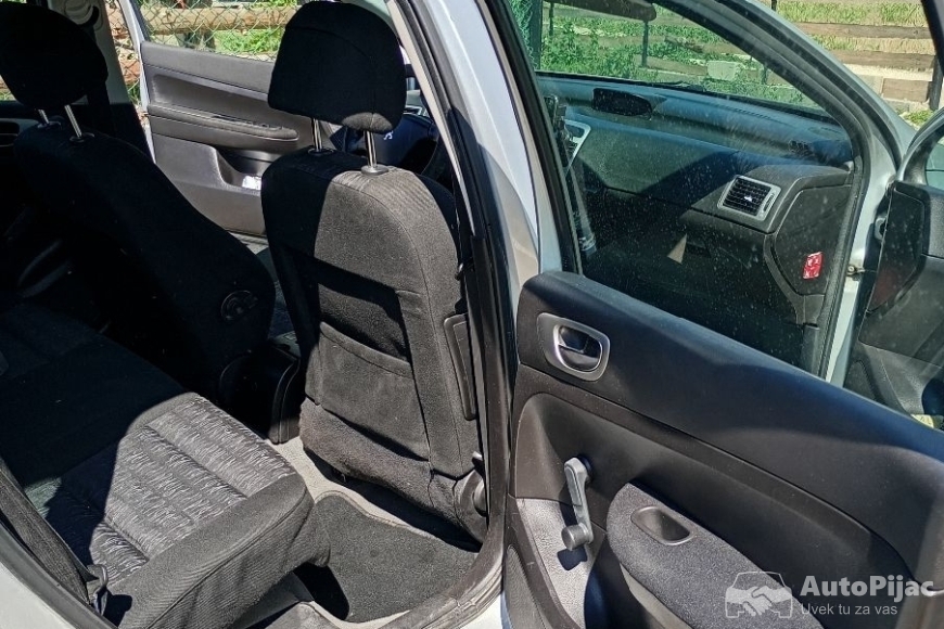 Peugeot 307 2.0 HDi 2002 polovni automobili 11