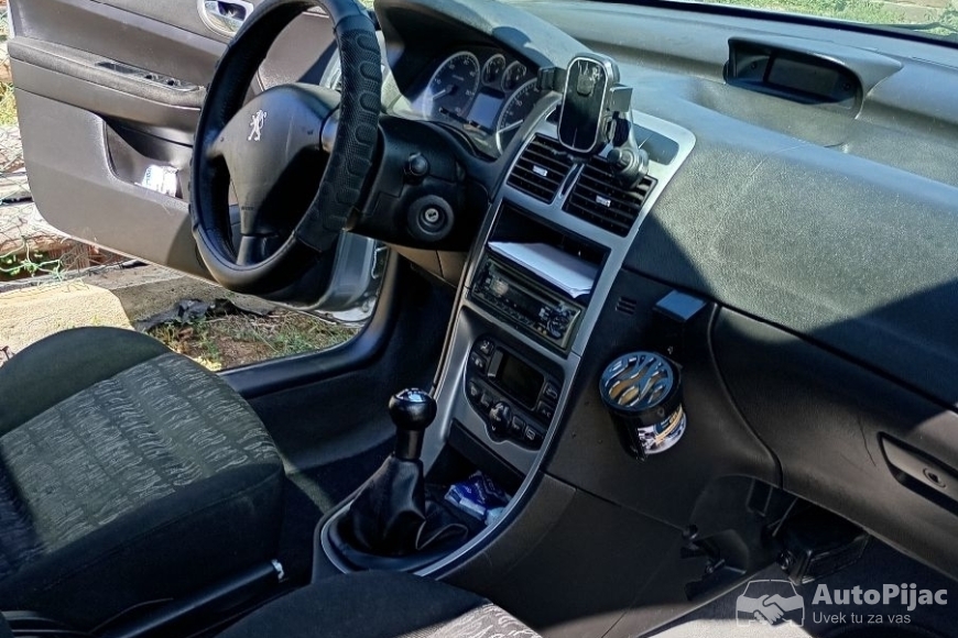 Peugeot 307 2.0 HDi 2002 polovni automobili 10