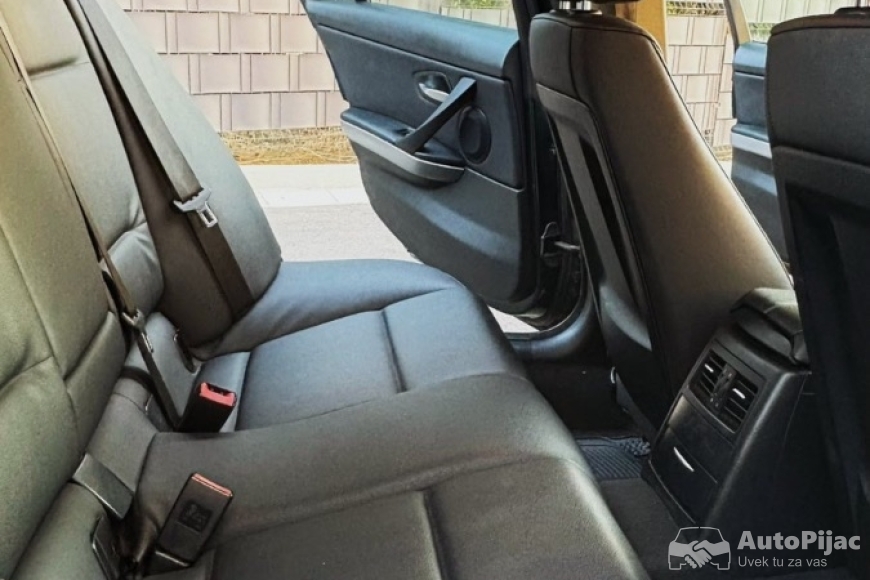 BMW 318d 2008 karavan auto pijac 14