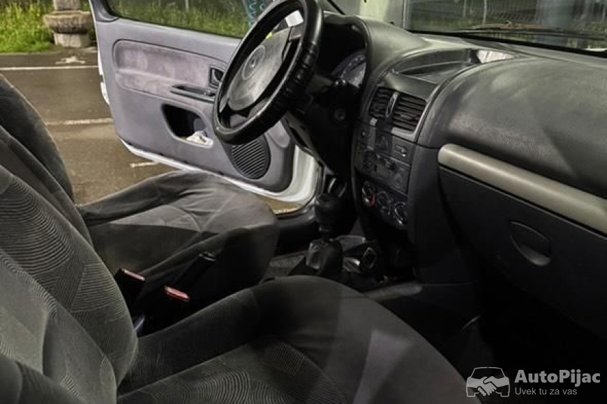 Renault Clio 1.2 benzin, 2002 polovni automobili 1