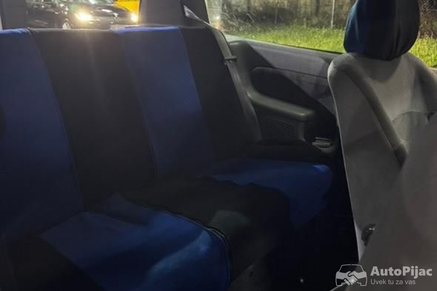 Renault Clio 1.2 benzin, 2002 polovni automobili 