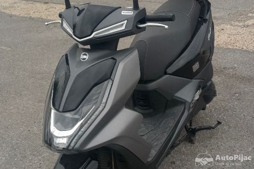 SYM FNX 125 2021 auto pijac 15